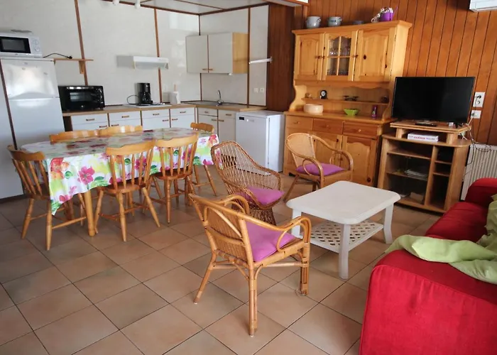 Domaine De A 600m De La -animations Piscines En Supplement -villa Climatisee 3 7 A 9 Couchages, Wifi Terrasse Parking Lrtami21 Villa